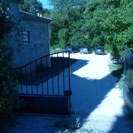 Le Cabanon Lejlighed Crillon-le-Brave Eksteriør billede